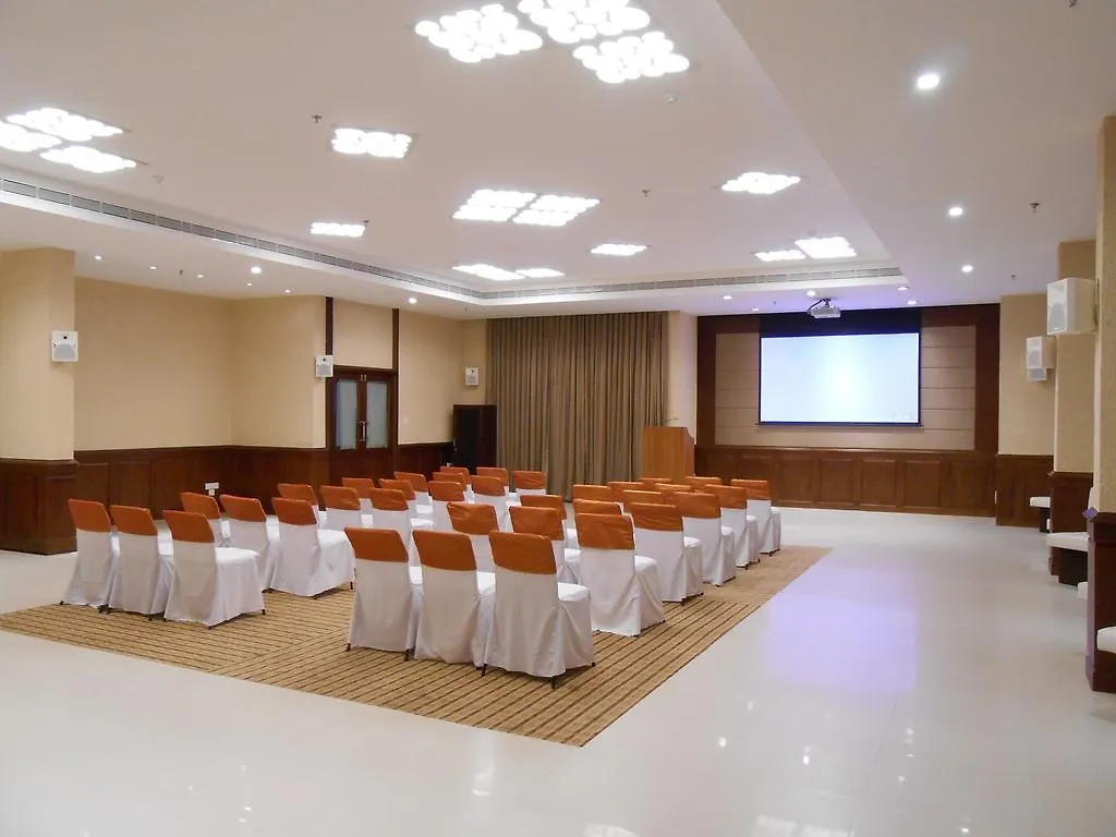 The South Park Hotel Thiruvananthapuram 5*,  Indien