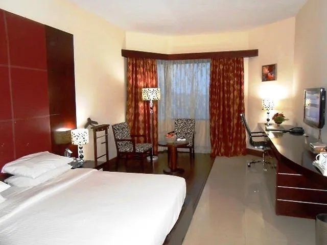 The South Park Hotel Thiruvananthapuram 5*,  Indien